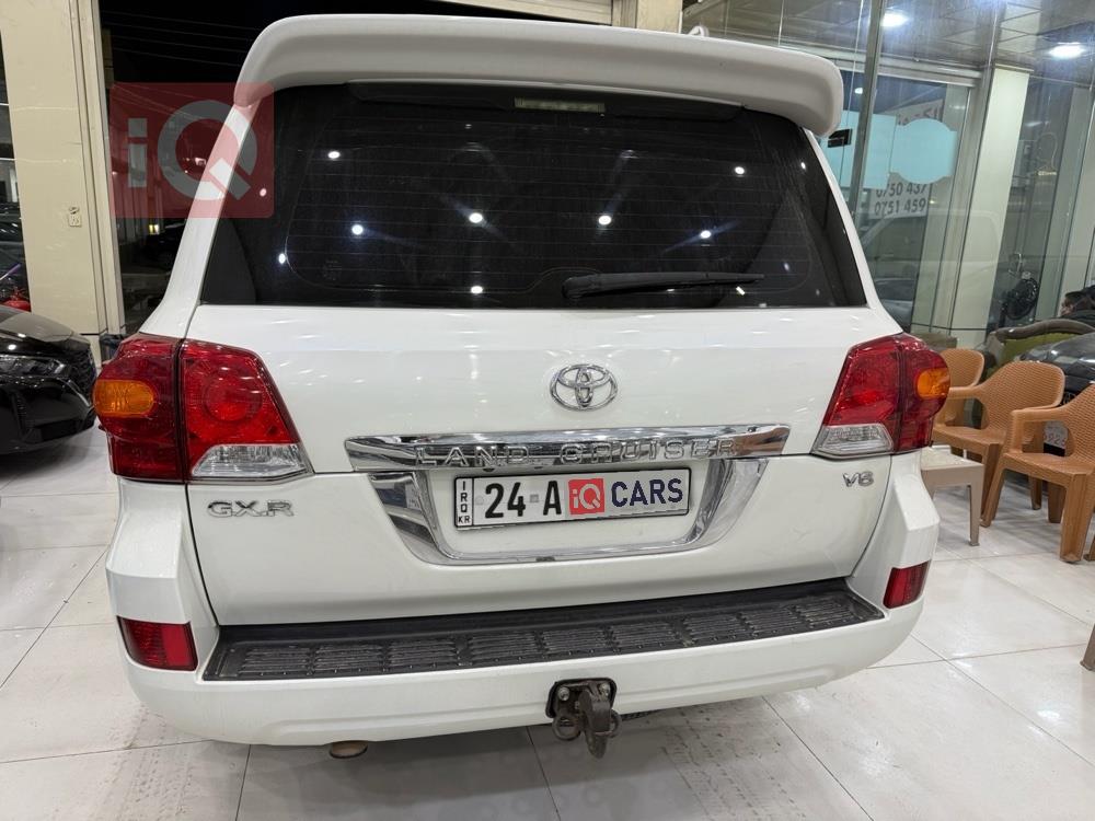 تويوتا لاندكروزر